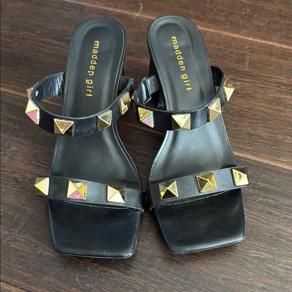 Madden Girl Black and Gold Studded heels